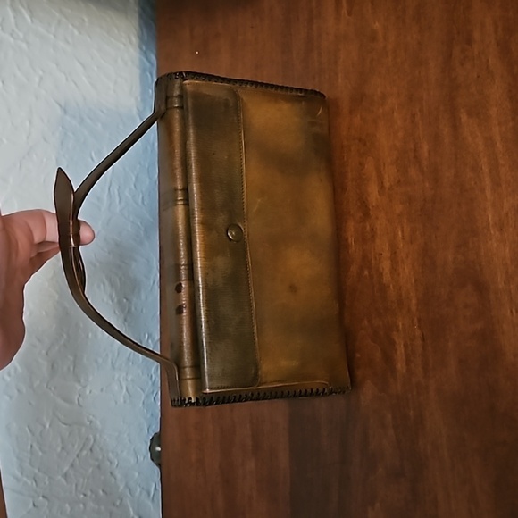 Antique 1930s Art Nouveau Tooled Floral Leather Expandable Wallet Clutch Bag